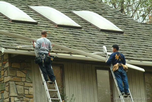 The 9 Most Common Questions A KGuard Gutter Contractor Is Asked